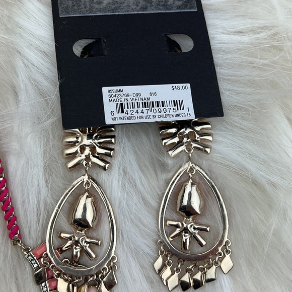 Kent & King necklace and earrings - Picture 5 of 8